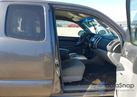 2014 Toyota Tacoma Prerunner V6 from USA, damaged, VIN 5TFTU4GN5EX051583